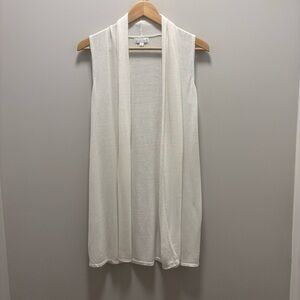 Joseph A Sleeveless Sweater Cardigan white